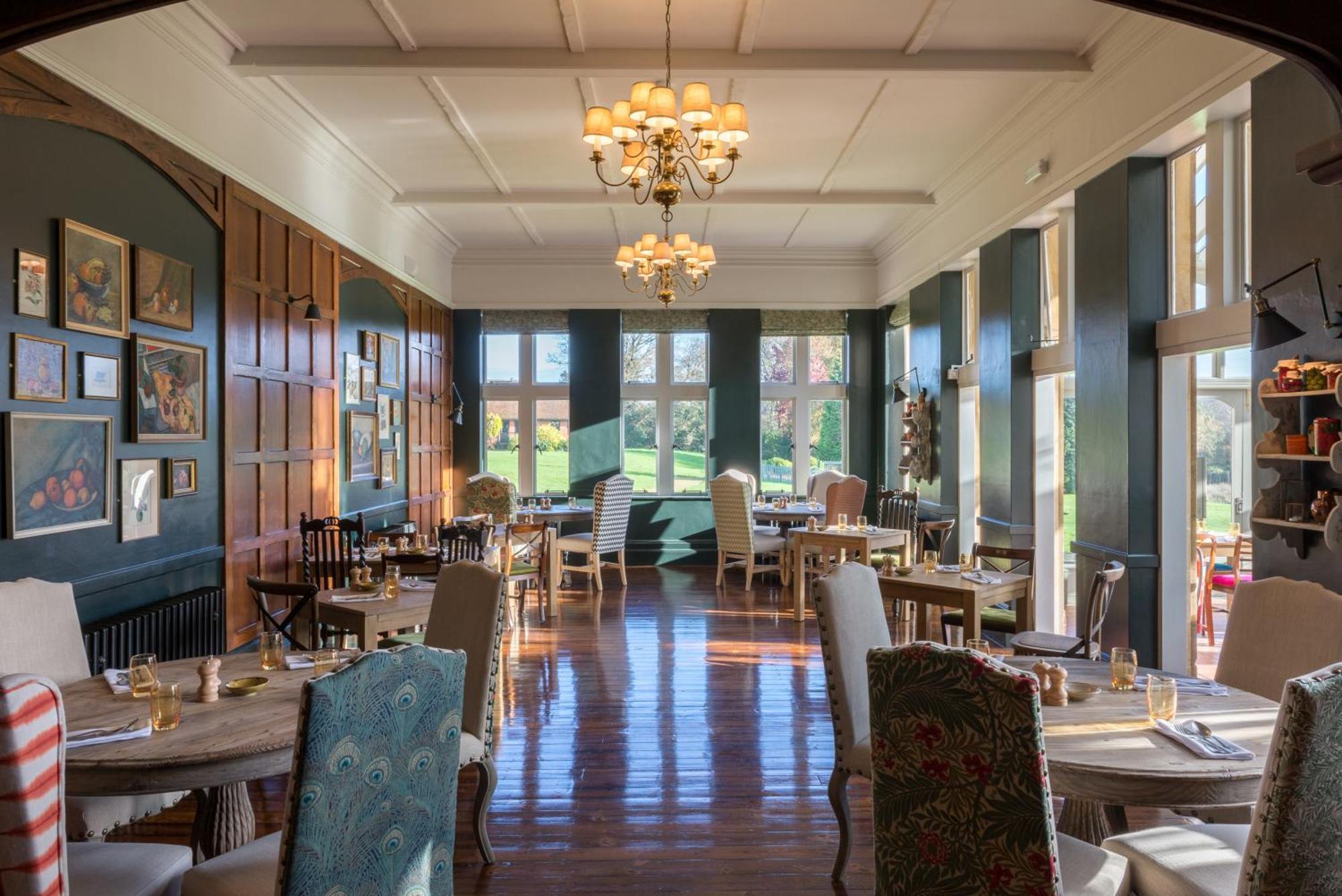 Burley Manor Hotel Buitenkant foto