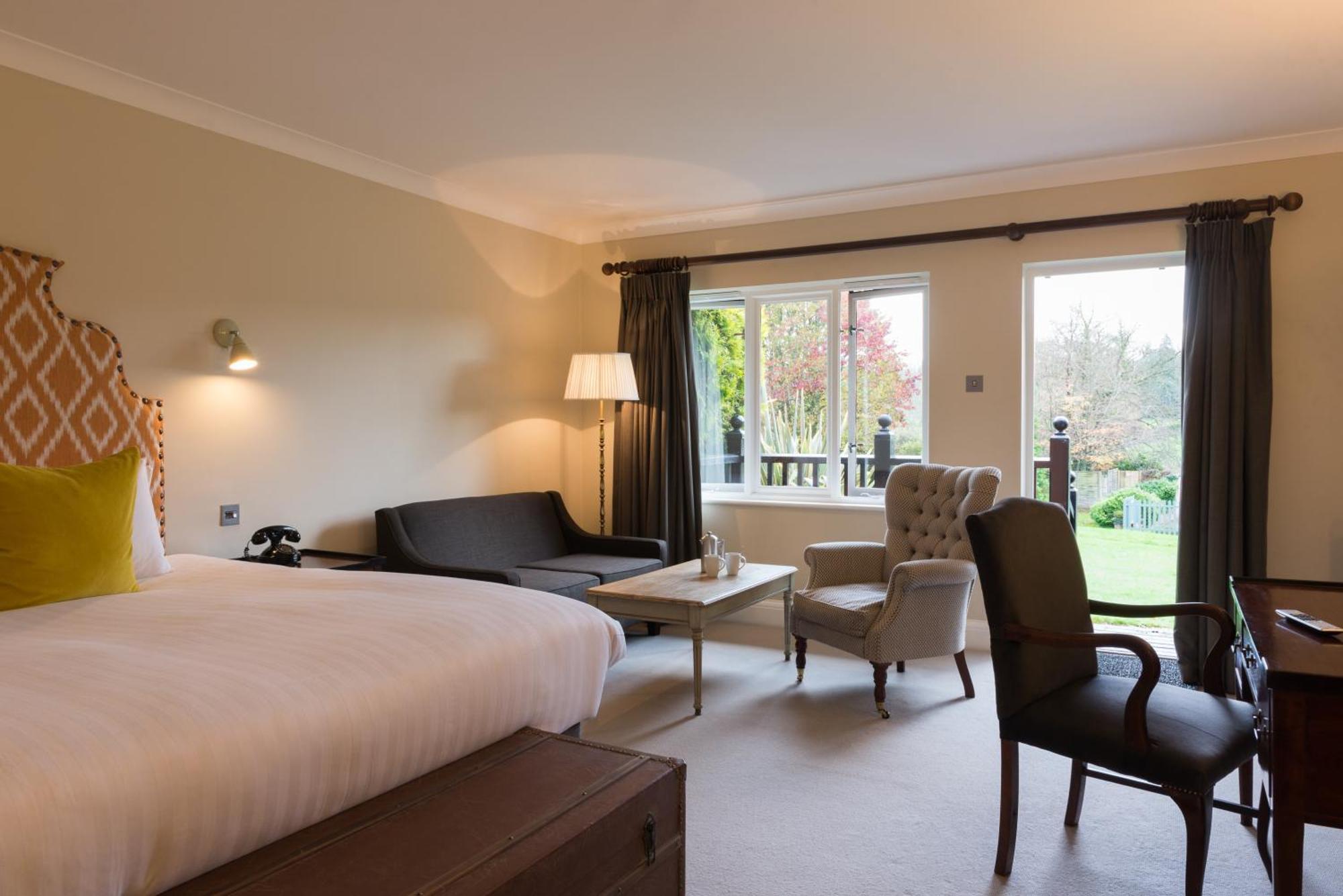 Burley Manor Hotel Buitenkant foto